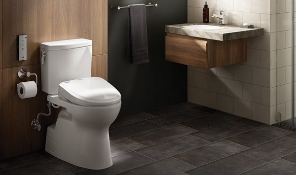 Toto Washlet toilet that washes, disinfects and dries